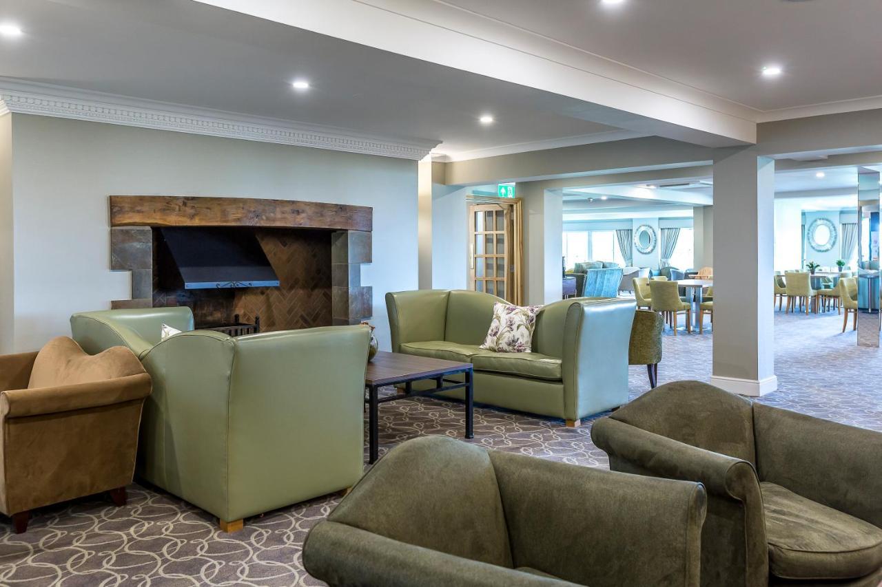 Hellidon Lakes Resort 4*