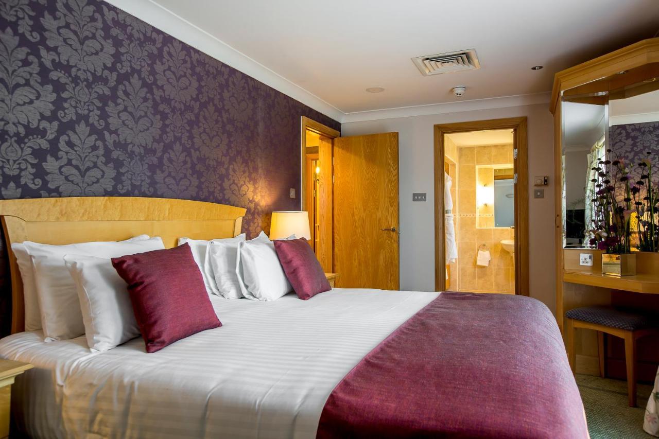Resort Hellidon Lakes 4*