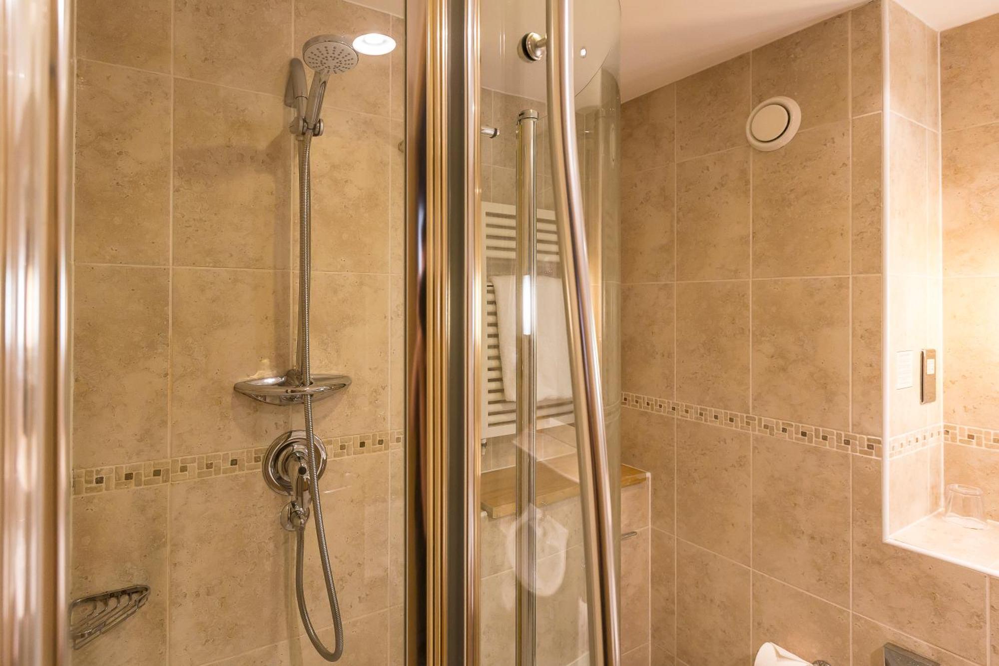 Hellidon Lakes Resort